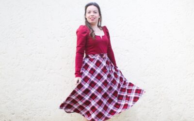 Je couds ma tenue de Noël : une jupe en tartan et un haut chic